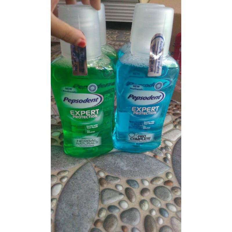 Pepsodent mouthwash 300ml