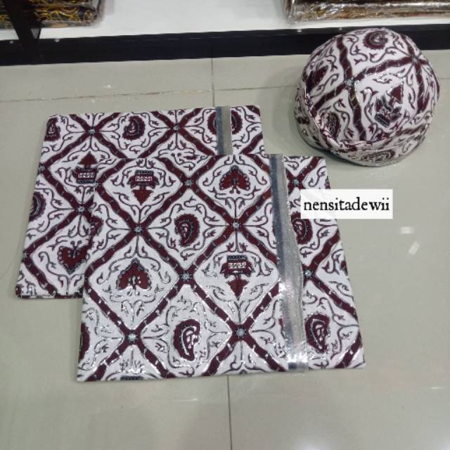 Set Blangkon + Jarik Prodo (Motif Kembar) / Paket Jarik dan Blangkon