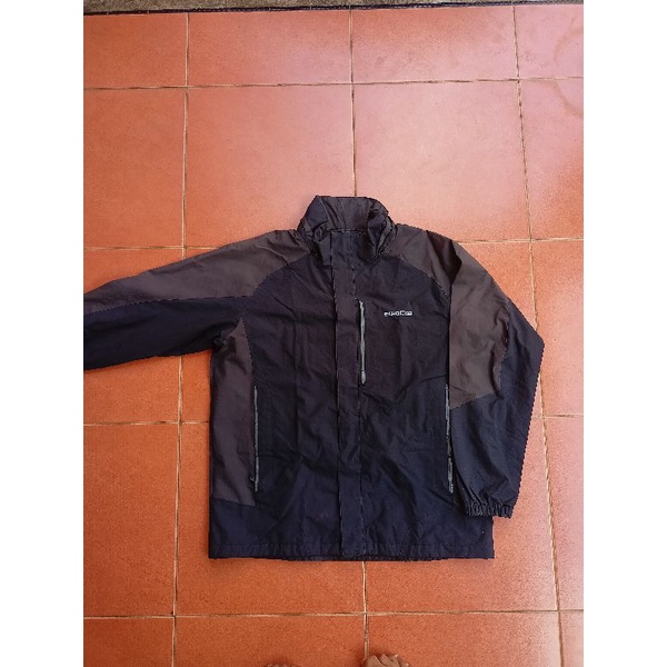 Echoroba outdoor jaket second, jaket bekas