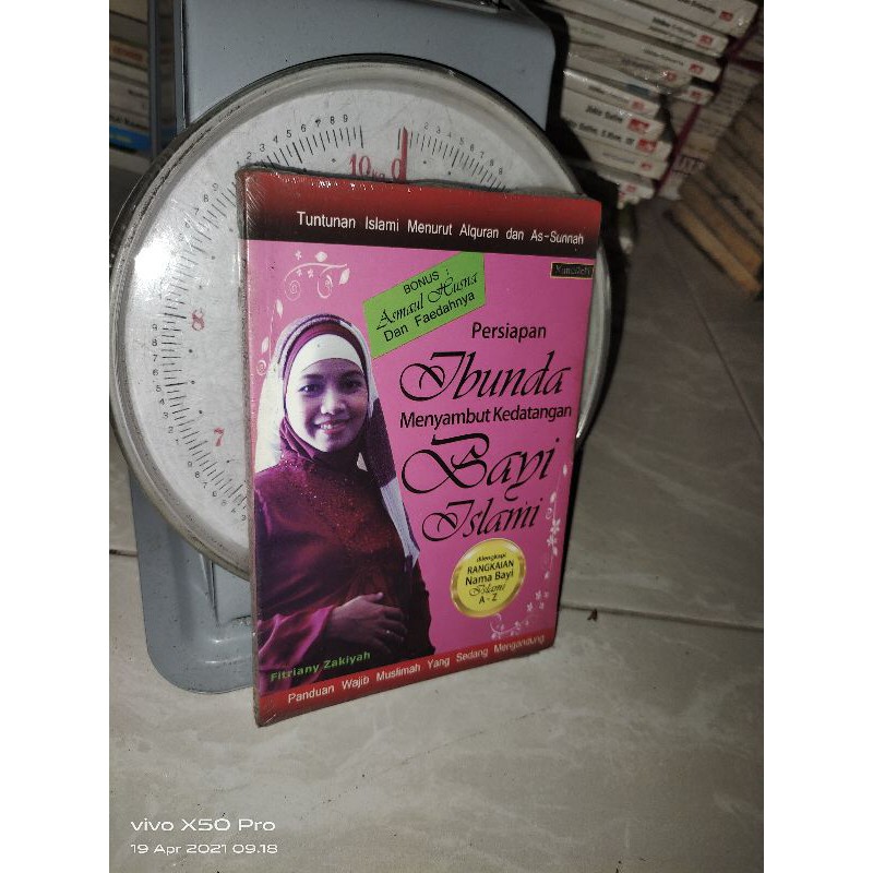 buku ibunda menyambut kedatangan bayi islami