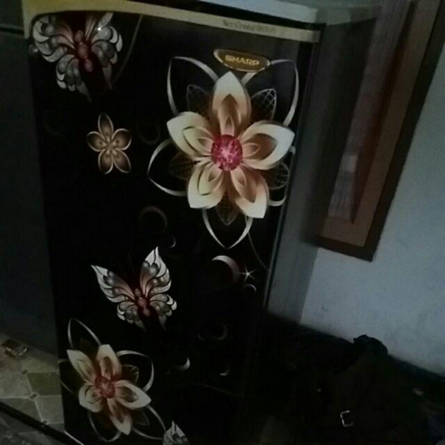 Variasi Atiker Kulkas Motif Bunga Kuning