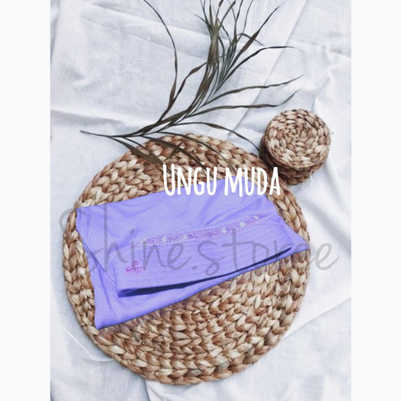 Kerudung Rabbani KW/ jilbal polos / jilbab instan bahan kaos warna ungu muda ukuran M, L, XL