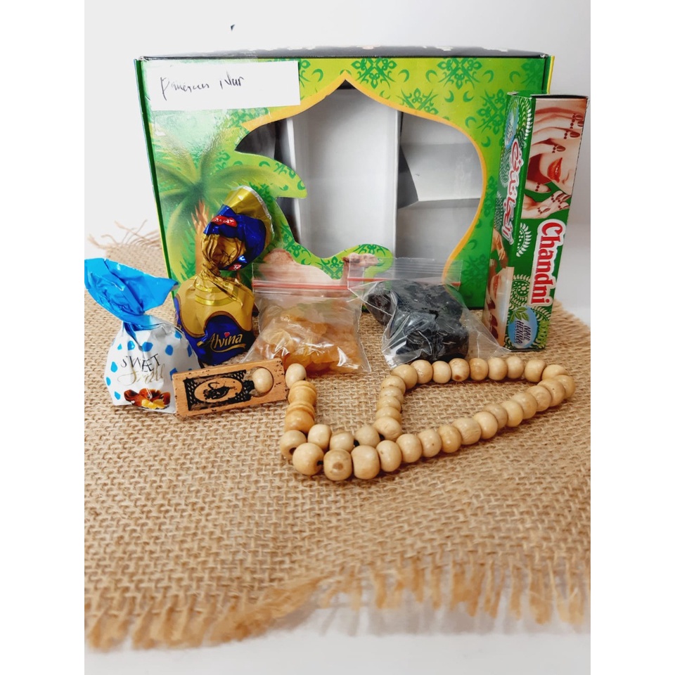 

Paketan Haji Nur / Oleh-Oleh Haji dan Umroh / Paketan Ekonomis / Paketan Haji dan Oleh-Oleh Umroh Terbaru / Paketan Haji Umroh / Oleh-Oleh Paketan Murah