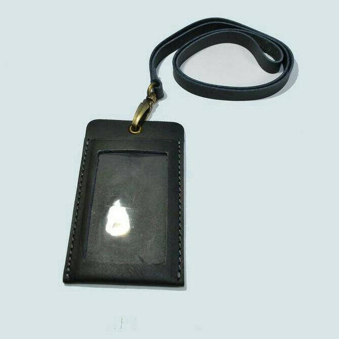 

STOK TERBATAS Gantungan ID card kulit asli warna hitam | card holder | card wallet TURUN HARGA