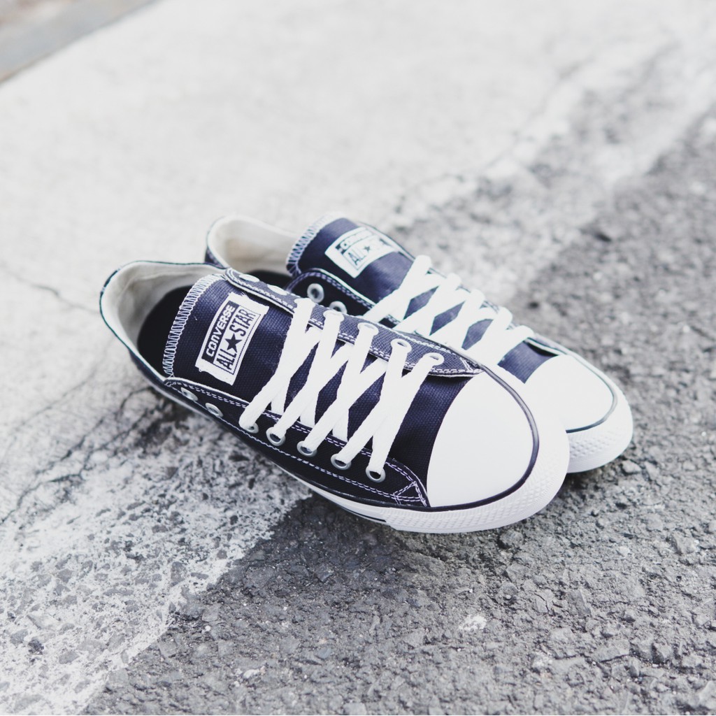 Converse Chuck Taylor New Release Undefeated Low Pendek 4 varian warna terkeren buat sekolah santai