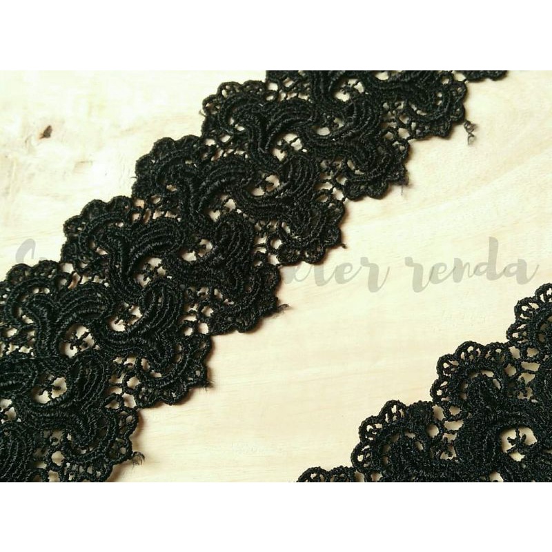 renda giper 6cm hitam tengahan