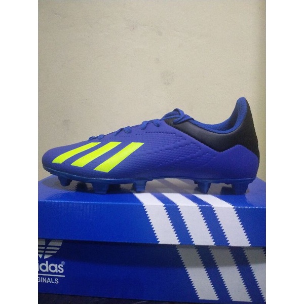 Sepatu bola ADIDASX+kaos kaki+deker