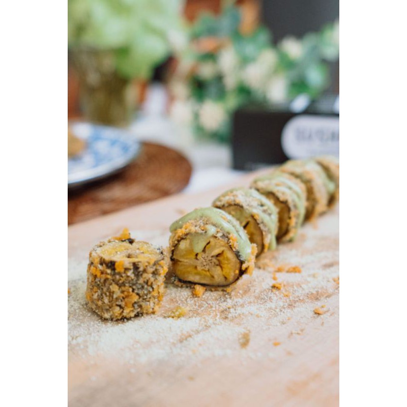

Jappanese banana roll ( matcha )