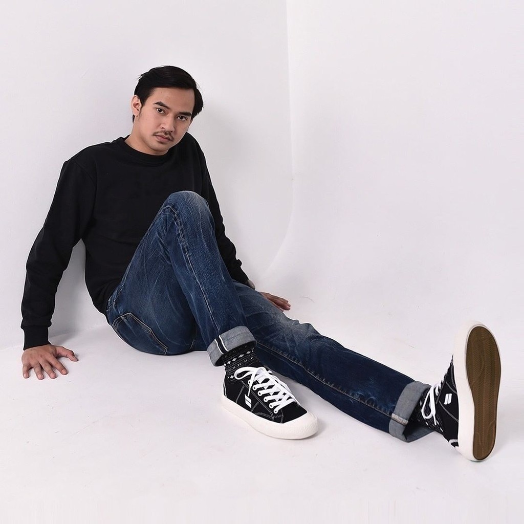 SCOTT BLACKWHITE |ManNeedMe x FSTP| Sepatu Sneakers Pria Vulcanized