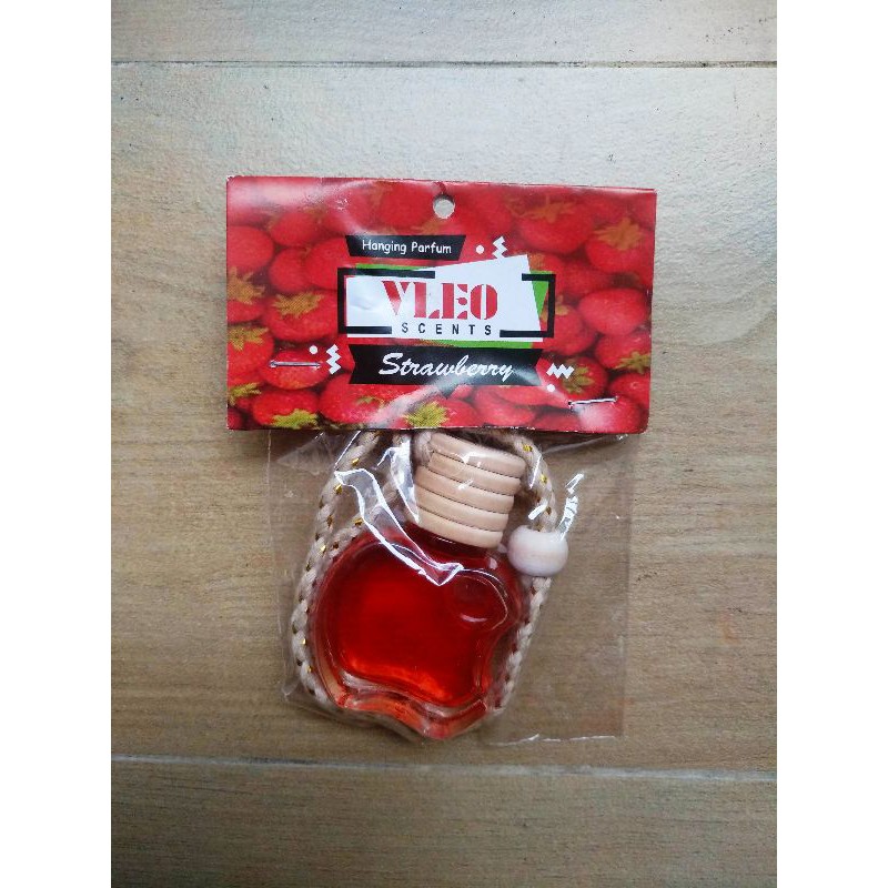 Parfum Mobil Vleo aroma STRAWBERRY pengharum ruangan gantung botol