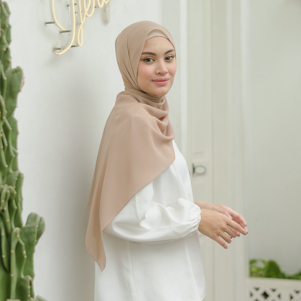 Lozy Hijab - Bawal Shawl ( Pashmina Ceruty Babydoll )-Soft Nude