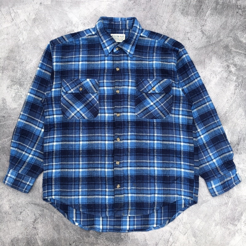 Kemeja Flannel motif veterano vintage