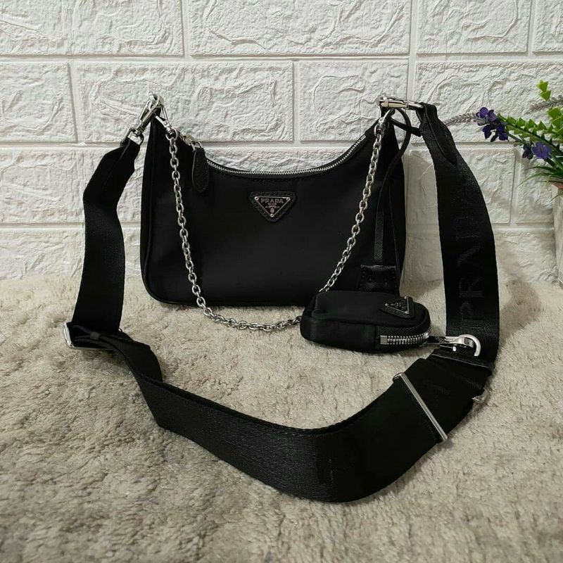 tas prada second preloved bekas