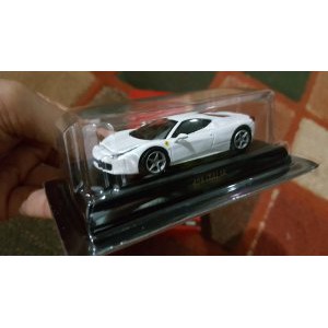 Terbaru  KYOSHO 458 ITALIA MERAH   PUTIH   HITAM Hemat