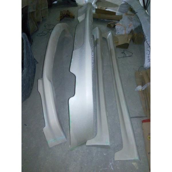 BODYKIT Livina HWS f .