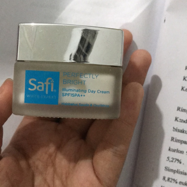 Safi illuminating day cream