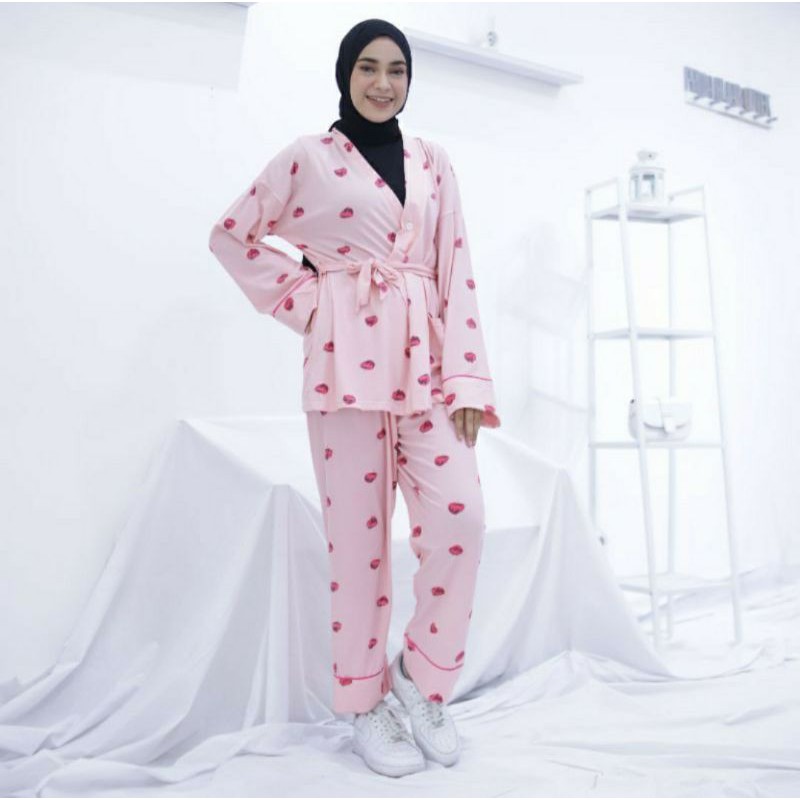 Piyama Import Berry New Prima Hijab Outfit