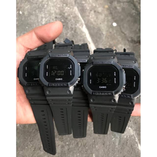 JAM TANGAN PRIA CASIO G SHOCK GLS5600 /DW5600