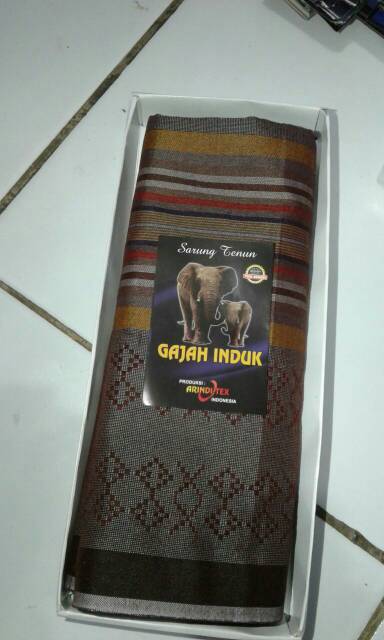 sarung tenun murah doby gajah induk