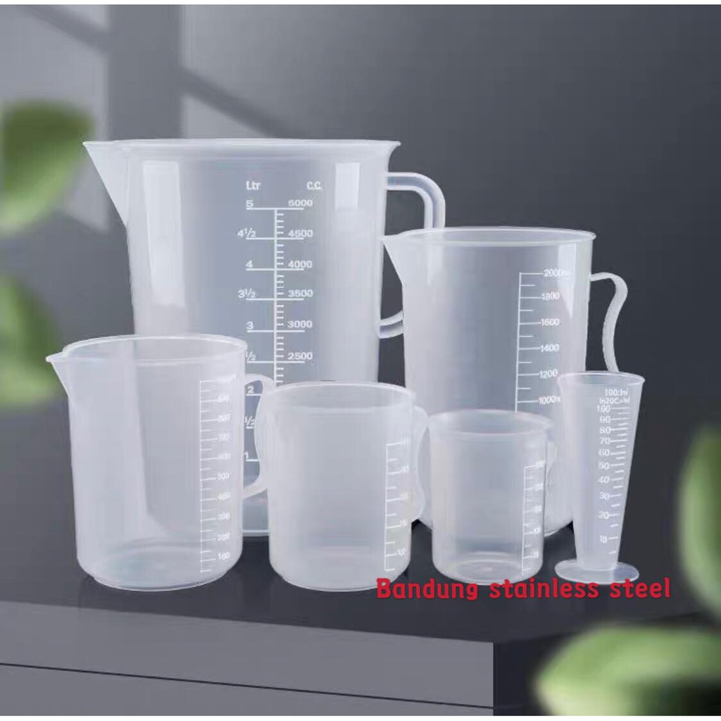 Gelas ukur plastik 50ml 100ml measuring cup 100 ml murah garis bening