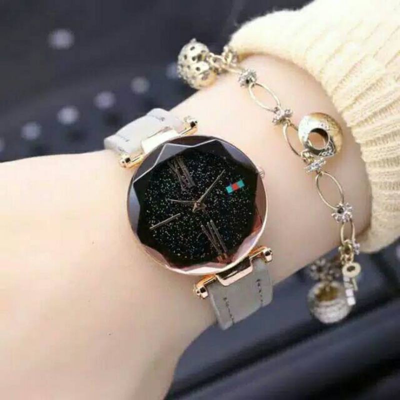 (Grosir)Jam Tangan Wanita Fashion Strap Kulit(Terima Cod)