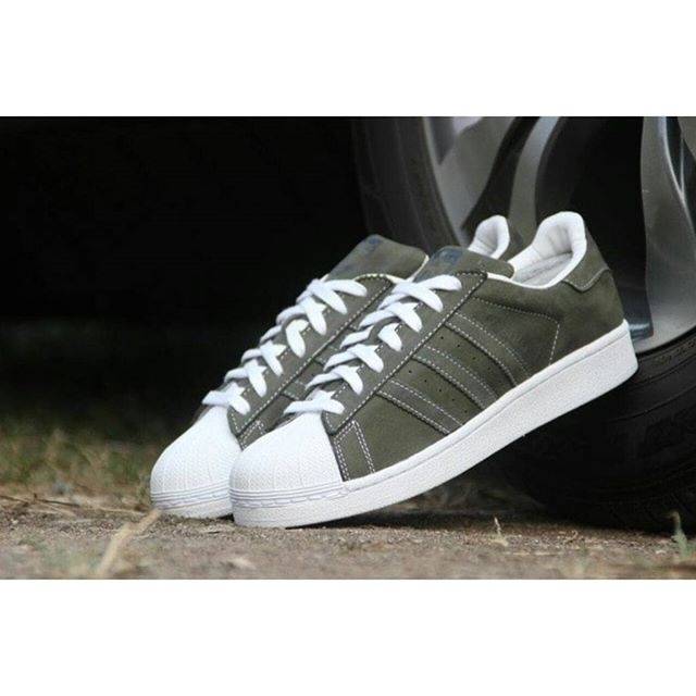 BIG SALE  ADIDAS SUPERSTAR NUBUCK LEATHER GREEN ARMY ORIGINAL AUTHENTIC
