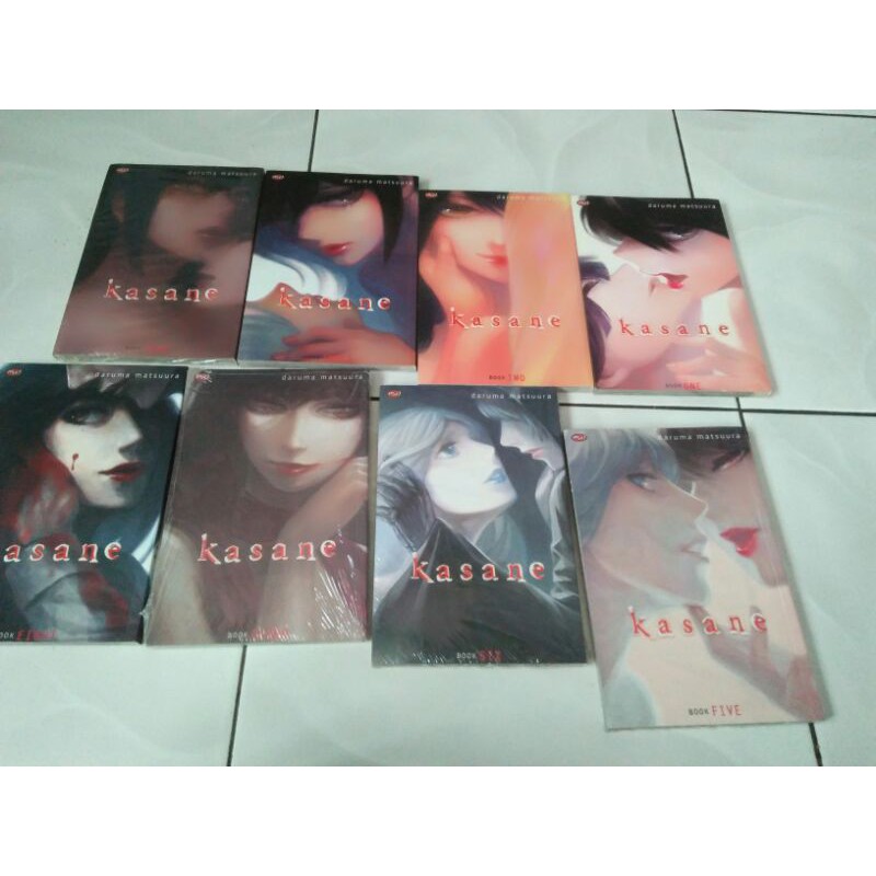 Komik kasane vol 1-8