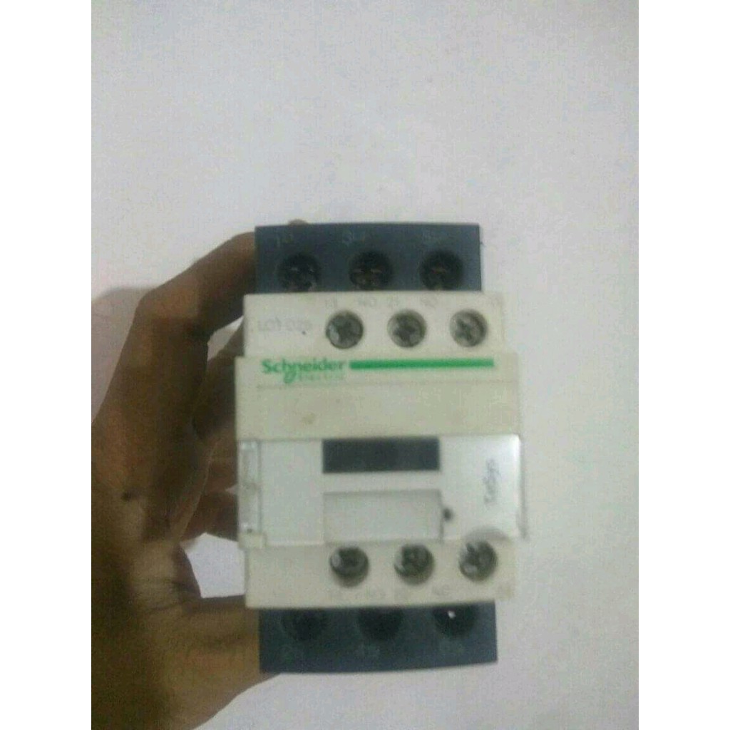 Kontaktor Listrik Schneider LC1D25