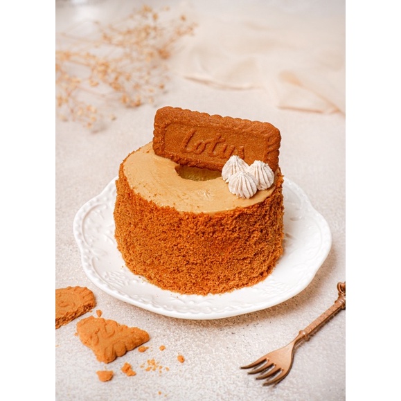 

lotus biscoff mini chiffon cake