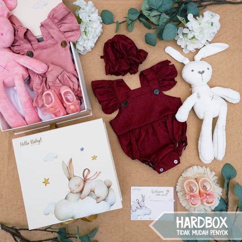 LIO039 Girls Hello Baby Hampers 0-12 months/ Hampers bayi newborn/ Kado bayi/ baby girl gift set