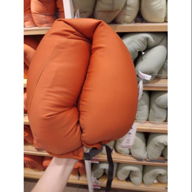 BANTAL LEHER MINISO