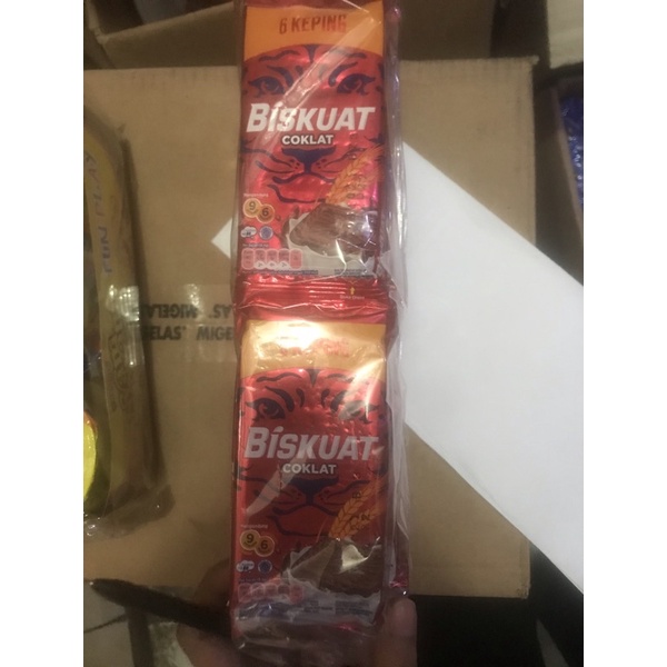 

Biskuat coklat renceng besar isi 20