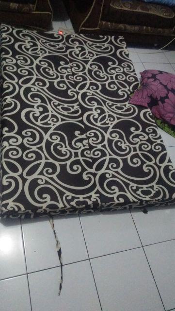 Kasur Lipat 200x90x10 Cm Busa Inoac Eon Lg D23