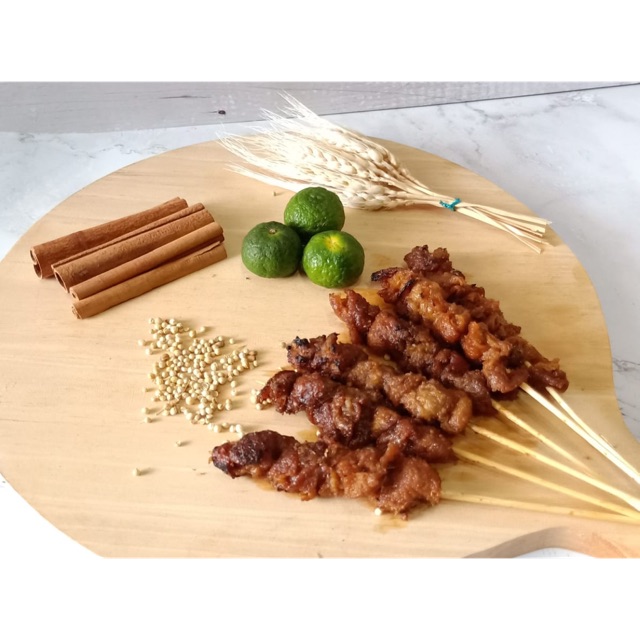 

Sate vegan/vegetarian (non daging , non ayam , non seafood , non kambing )
