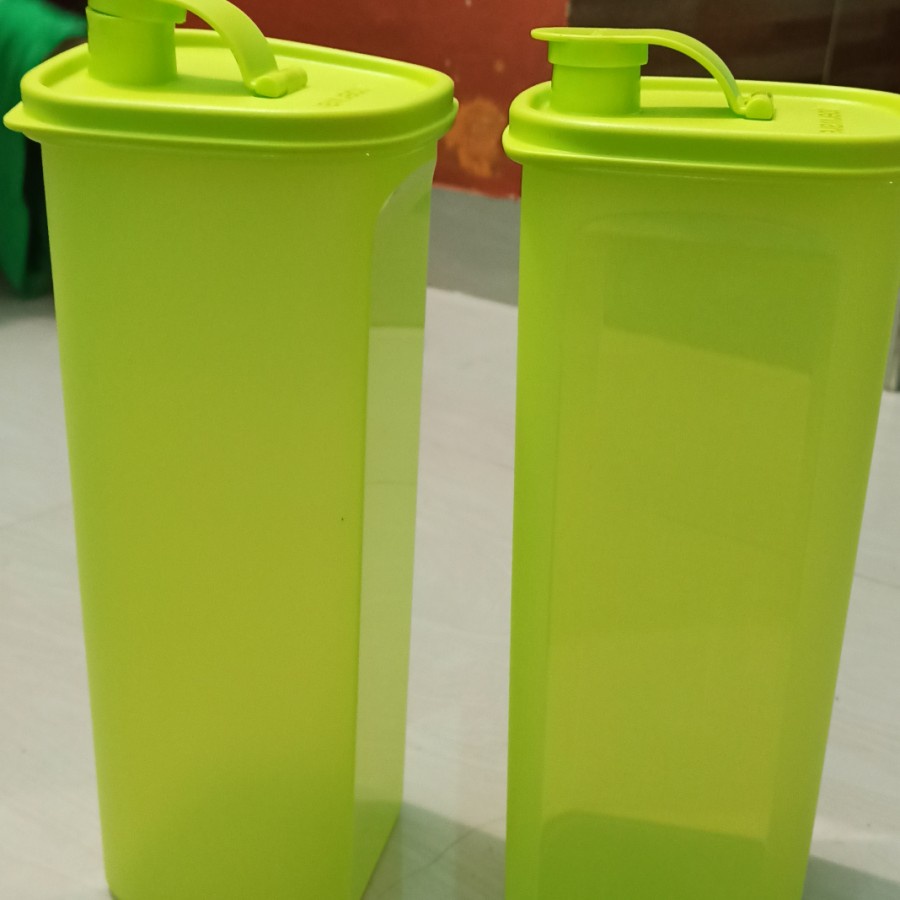 botol tempat air minum tupperware slimeline 2 Liter 2L teko jug