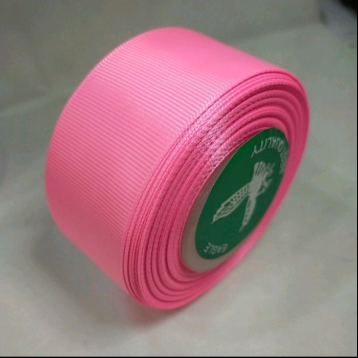 

Pita Grossgrain Pink Stabilo Ukuran 1.5 inch / 4cm Per Roll