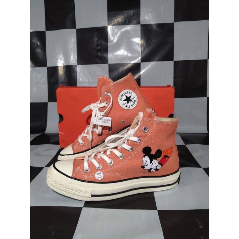 

Converse x Disney Chuck 70 Hi Mickey Mouse Collection Peach