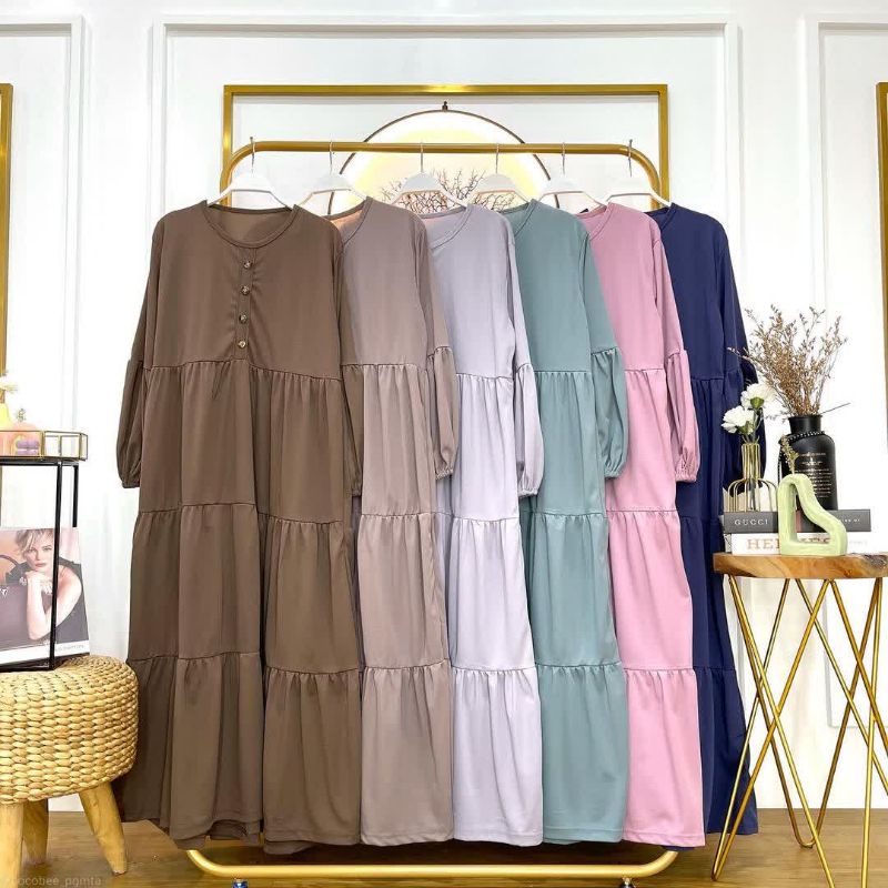 Gamis jumbo mayung rempel 3 susun model kancing lengan balon bahan voxy premium merk cocobee (743)