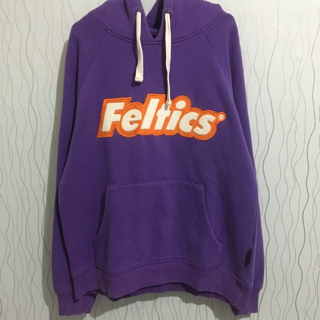 Feltics hoodie