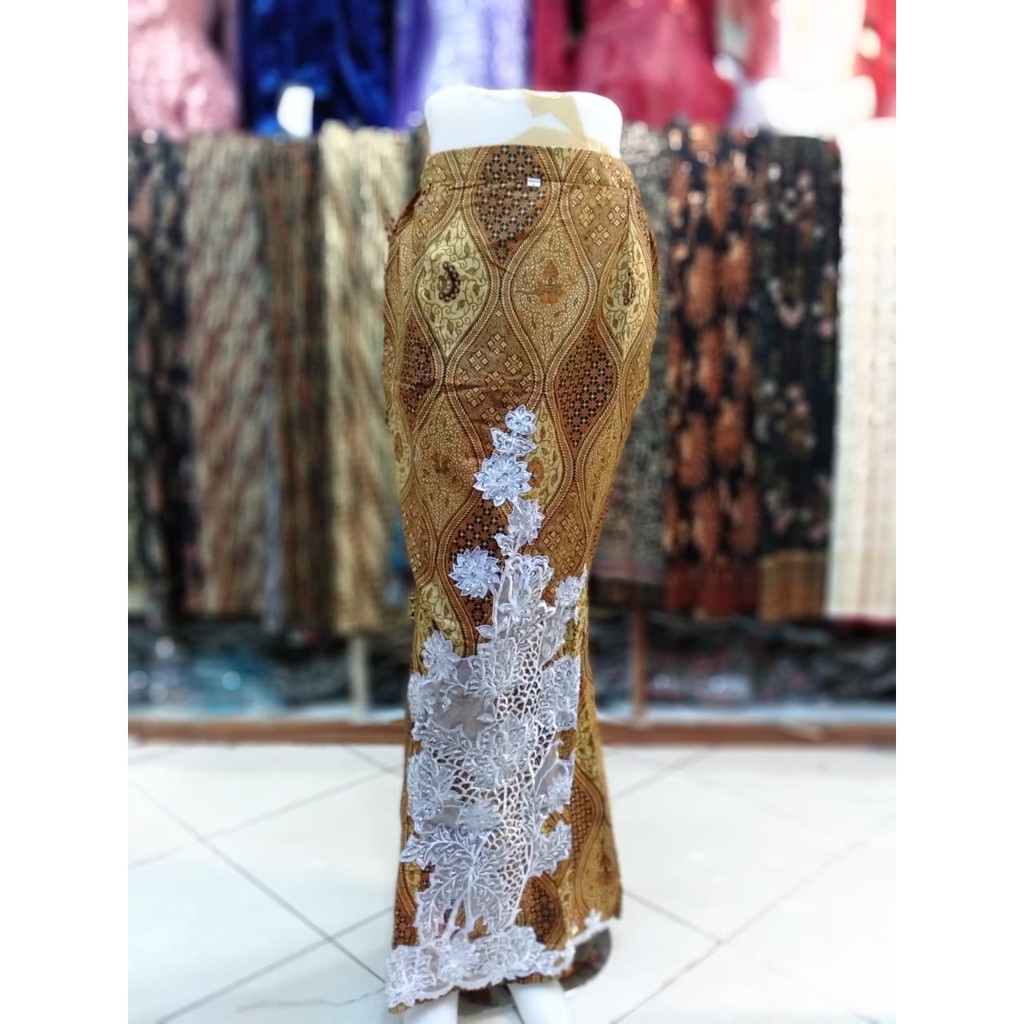 ROK BATIK DUYUNG BORDIR