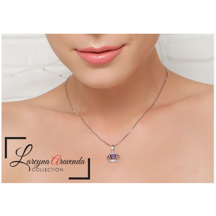 Kalung Wanita Titanium Liontin Model Mahkota Kristal Crystal Anti Karat Non Alergi KL047