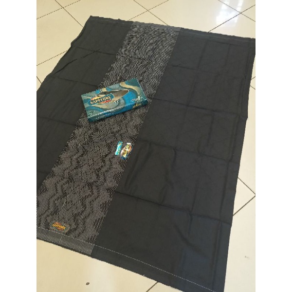 sarung sapphire hitam tumpal