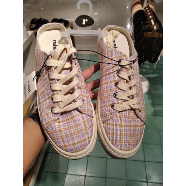 SEPATU RUBI SNEAKERS ORIGINAL SQUARE