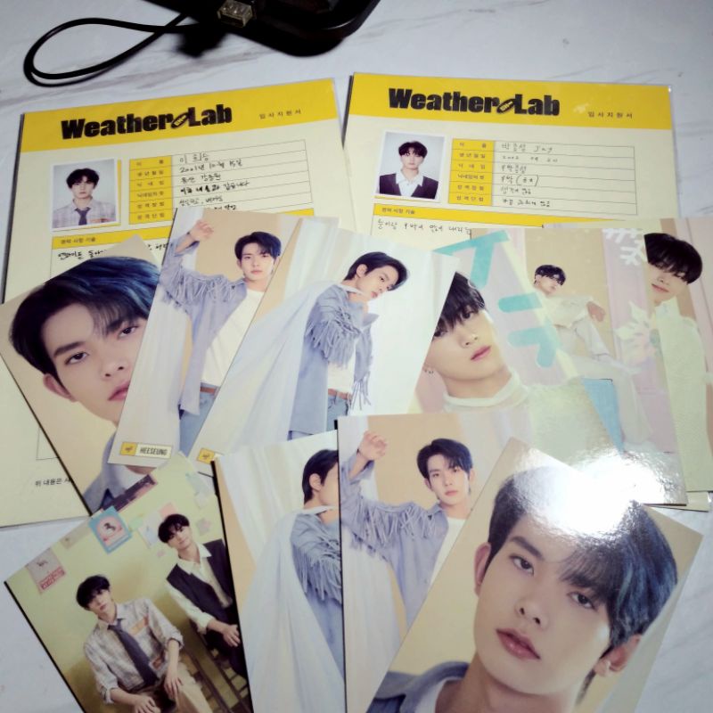 

MINI POSTER + WEATHER CARD ENHYPEN SEASON GREETING 2022