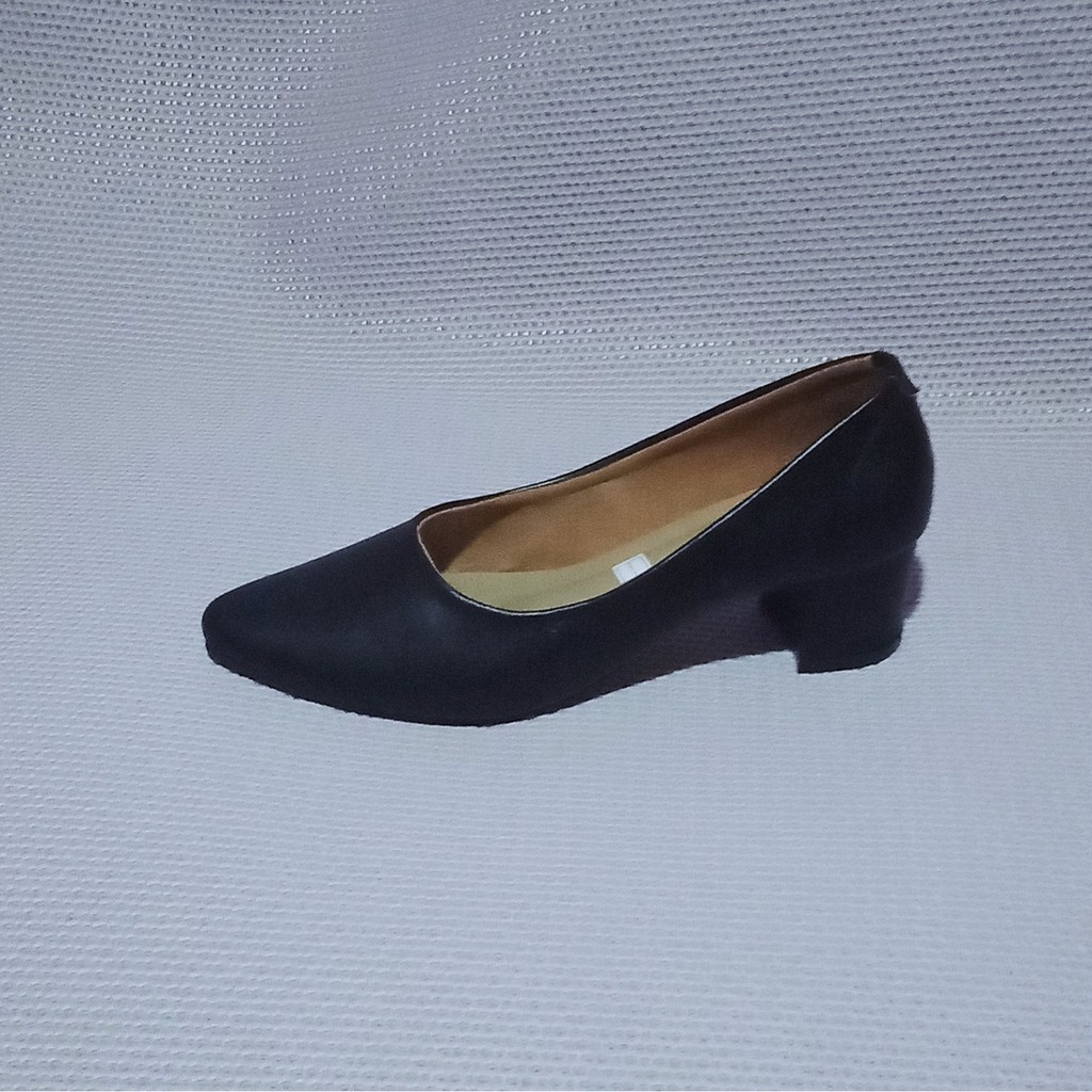 sepatu pantopel