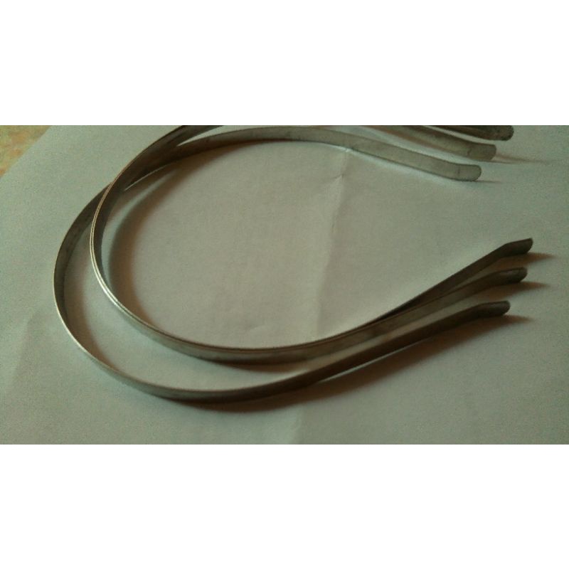 bando besi polos 0,4cm hitam dan silver