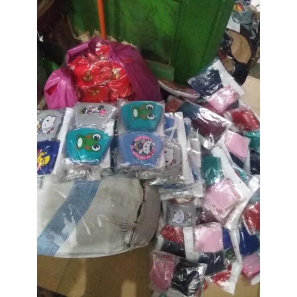 masker 2 lapis bahan katun bagus