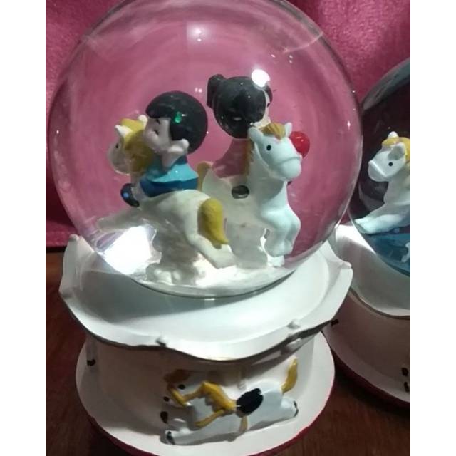 Kotak musik / snowball musik / bola salju musik / bola musik /mainan anak