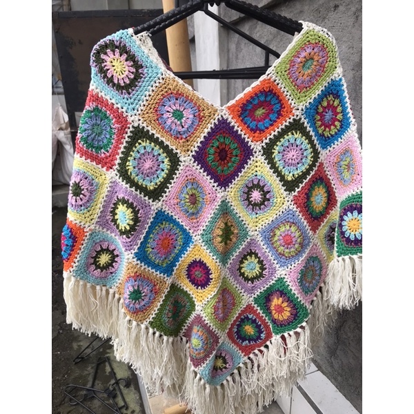 ponco multi / ponco warna warni / ponco rajut warna / rajut murah bali/ tangan pertama / all handmad