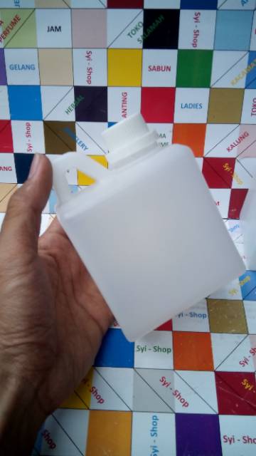 Jerigen Plastik Ukuran 500ml - Cocok Untuk Kemasan Madu